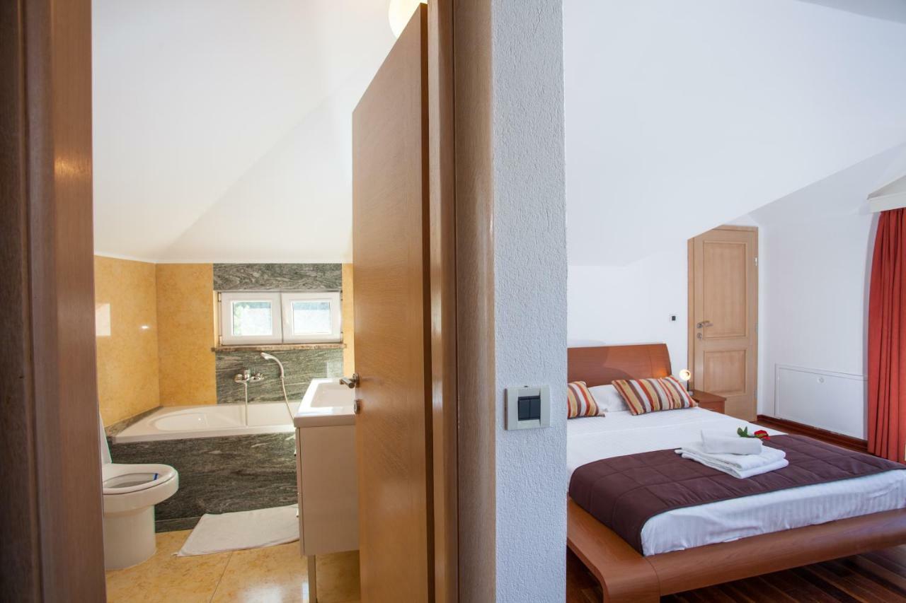 Villa Luce Mit Pool マカルスカ 部屋 写真