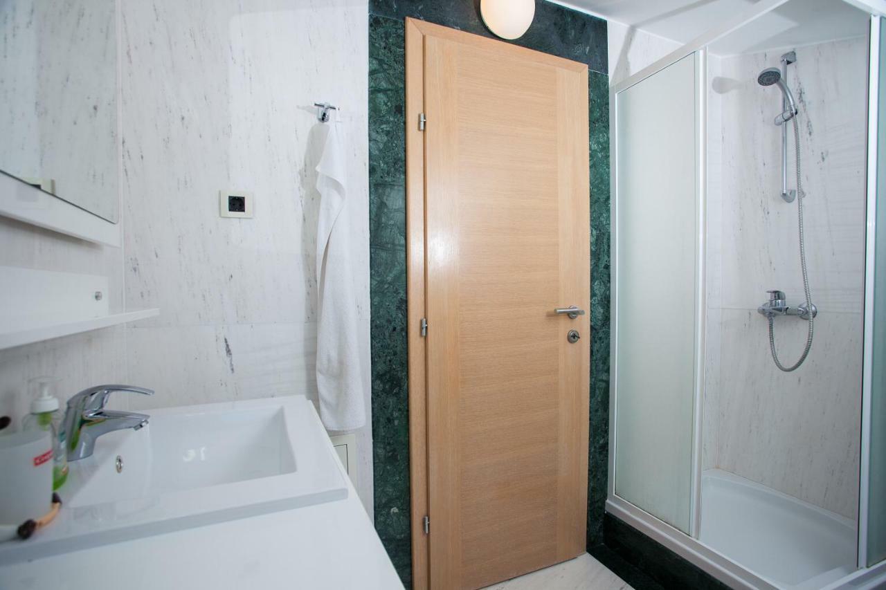 Villa Luce Mit Pool マカルスカ 部屋 写真